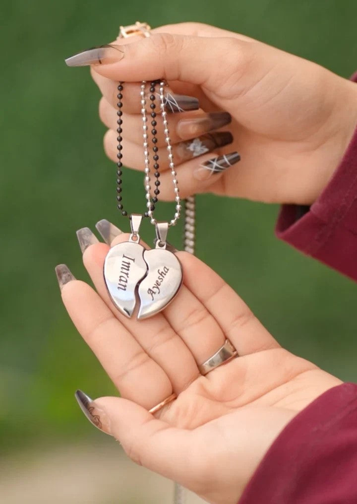 Broken Heart Couple Neckalce - Custom Name - Couple Neckalce